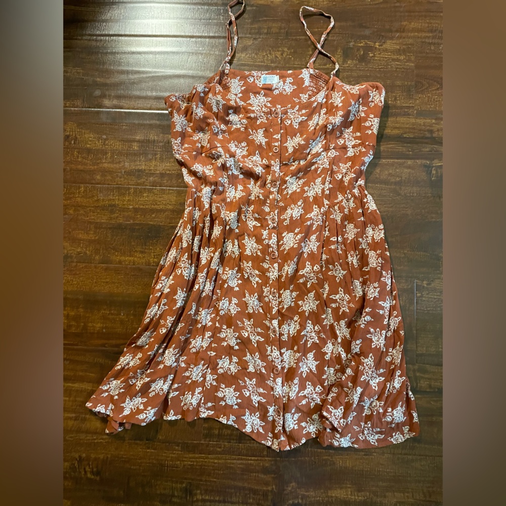 Very cute volcom dress!